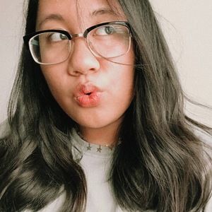 Meet your Posher, Dominique